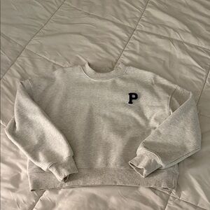 Parke light grey Crewneck with Navy Logo Tag